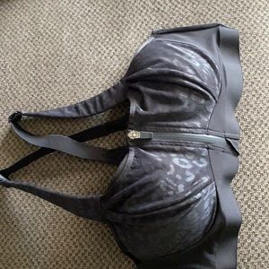 Victoria Secrets Sports Bra